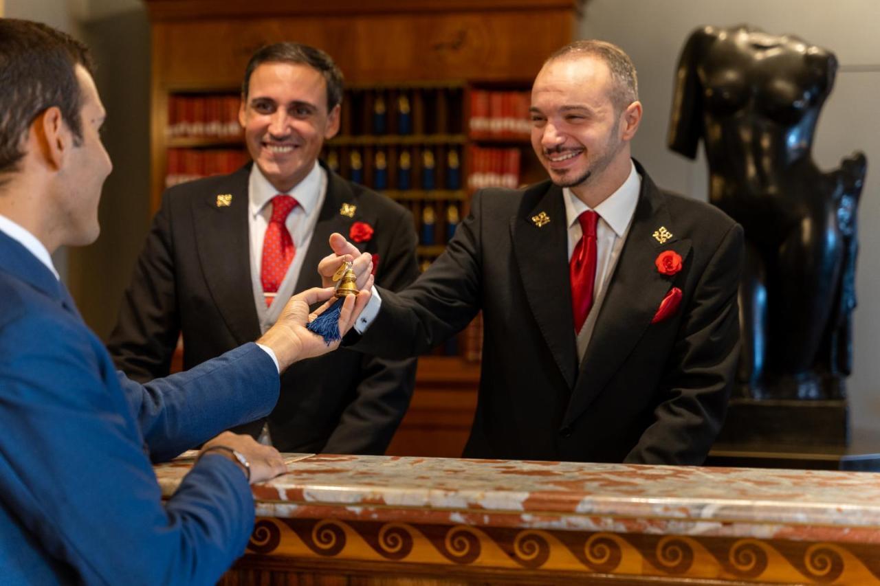 Grand Hotel Parker'S Napoli Bagian luar foto