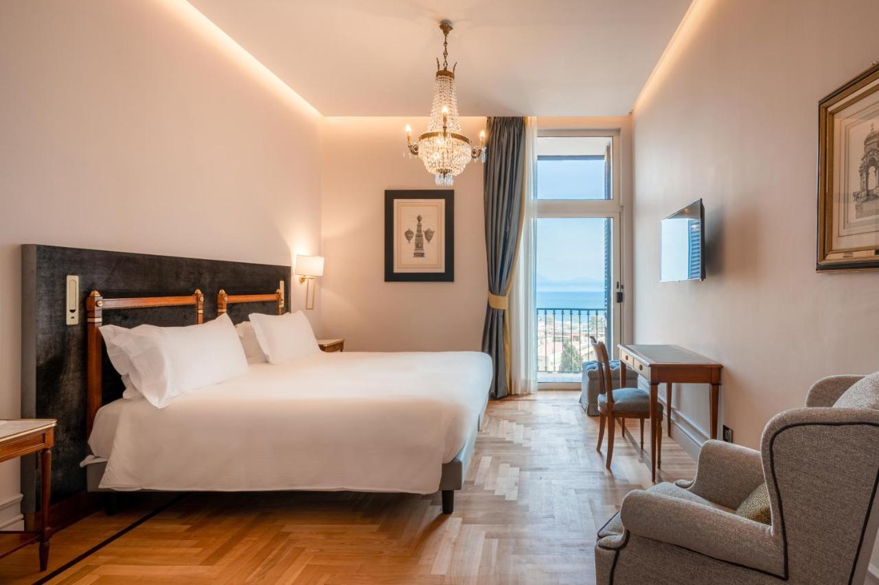 Grand Hotel Parker'S Napoli Bagian luar foto