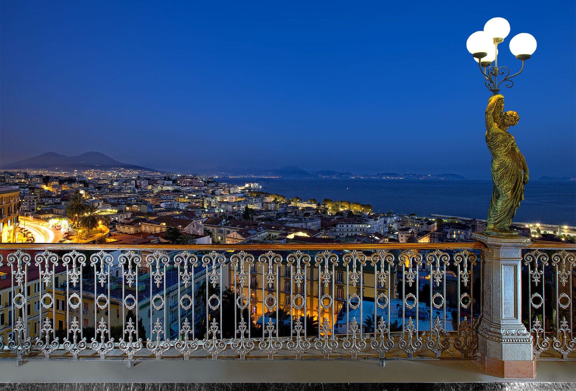 Grand Hotel Parker'S Napoli Bagian luar foto